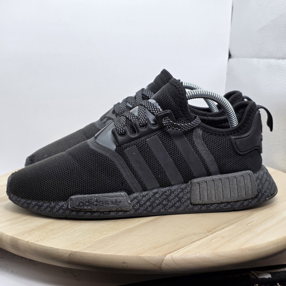 Adidas NMD R1 Print Boost Black Size 8 Sneakers Shoes‎ FV6989
